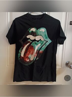 2/$10 The Rolling Stones Galaxy Graphic Tee Size Small/Medium